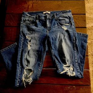 High Rise Kancan Distressed Jean, Size 31